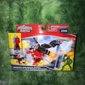 *NEW Power Rangers Super Megaforce Mystic Force Dragon Zord with Ranger Key